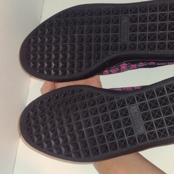 Barbie puma Collaboration shoes pink and black with a bow size 7 Barbiecore - Picture 7 of 12